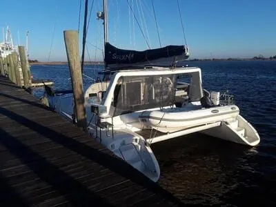 A Maxim 380 power catamaran
